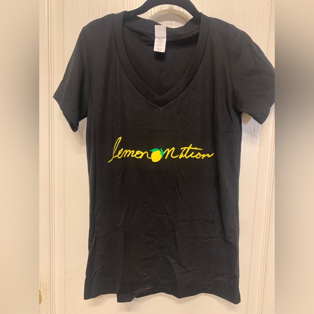 Lemon Nation V-Neck Women's Fitted Top, Size Medium